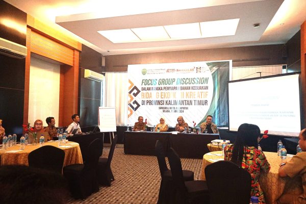 Meningkatkan Sinergitas Sebagai Upaya Pengembangan Ekonomi Kreatif 5